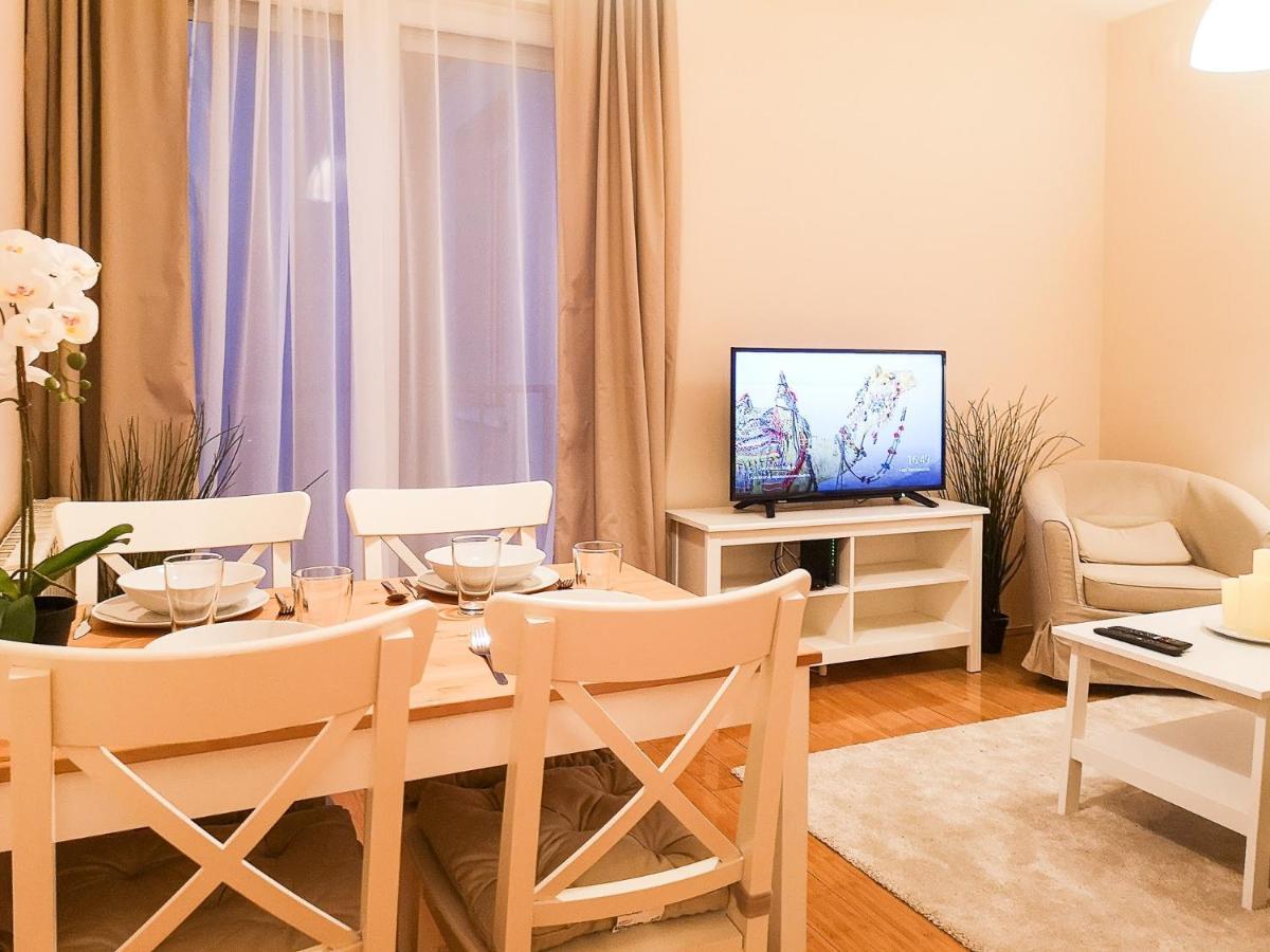 Filinhome Papa Suite 3 Novi Sad Dış mekan fotoğraf